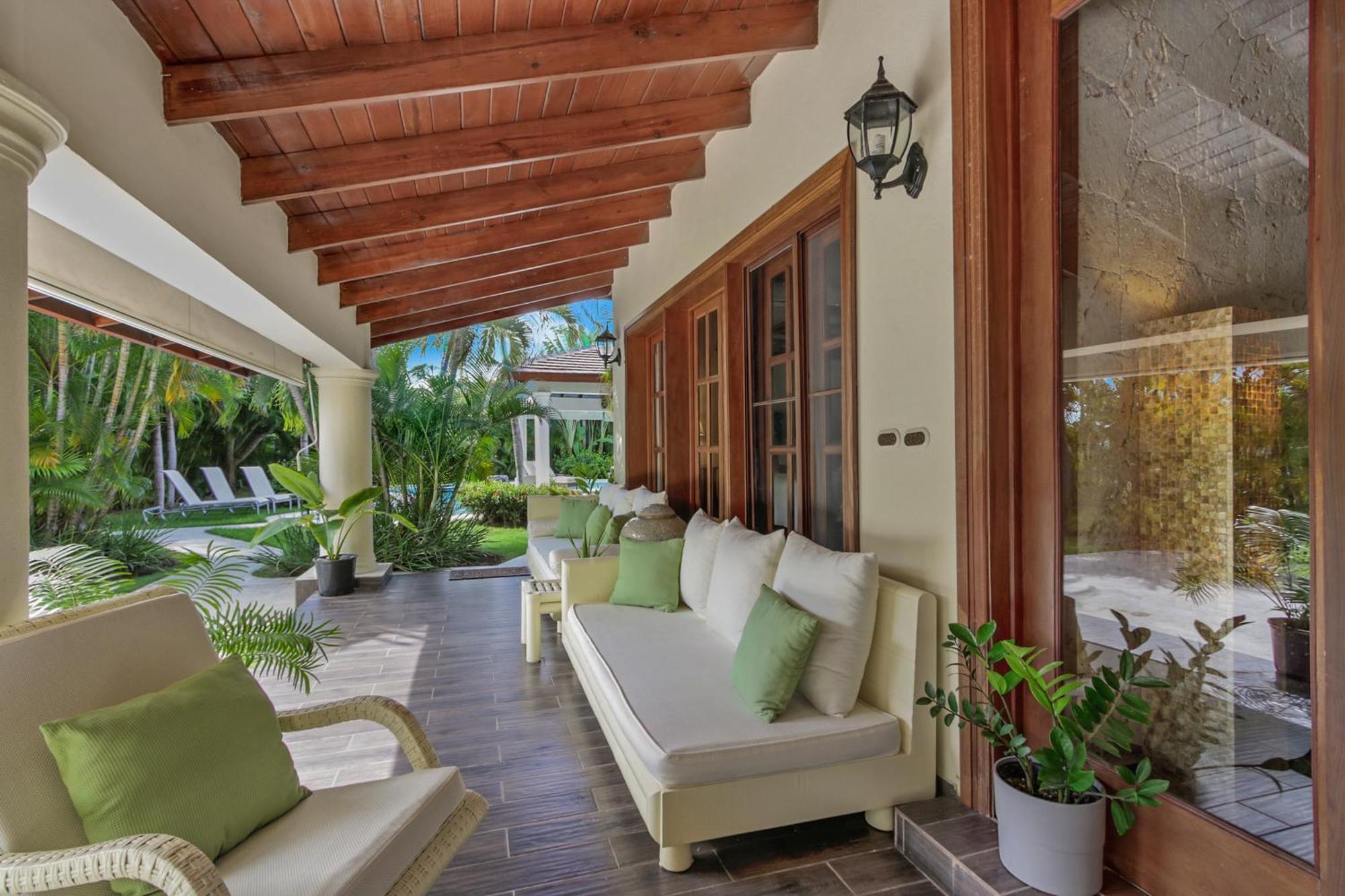 Beautiful Villa With Pool, Gym & Maid ปุนตากานา ภายนอก รูปภาพ