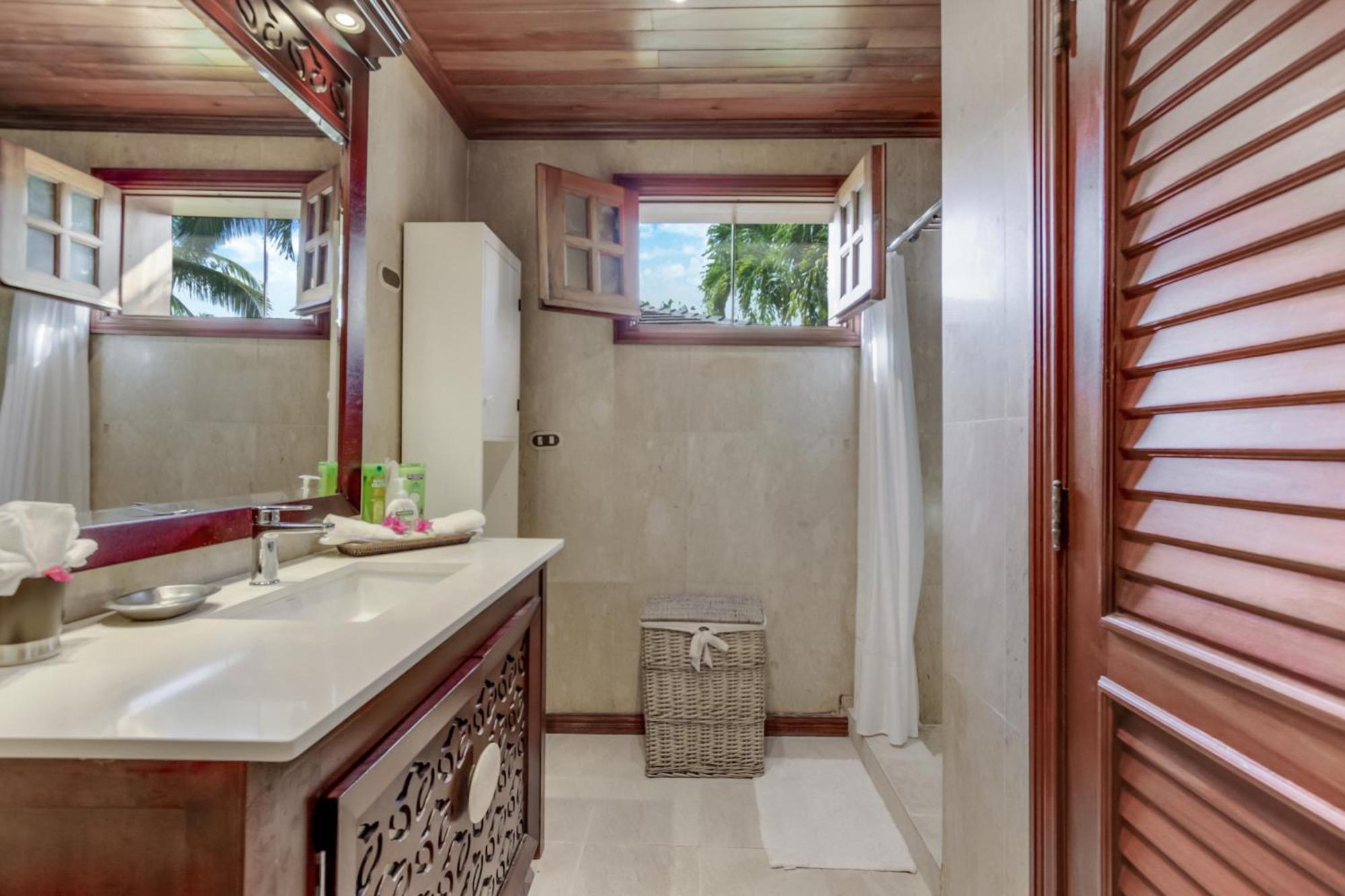 Beautiful Villa With Pool, Gym & Maid ปุนตากานา ภายนอก รูปภาพ